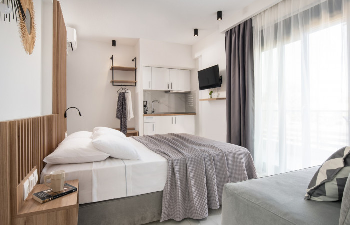 San Giorgio Nikiti Interior