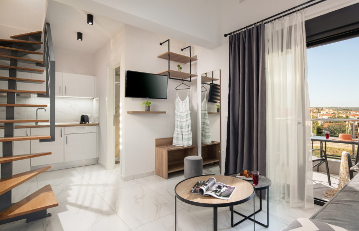 San Giorgio Nikiti Interior